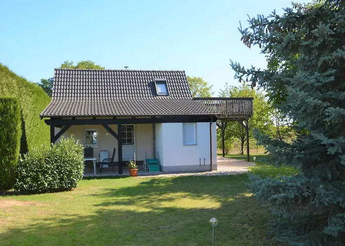 Ruhiges, Sehr Schoenes Haus/Grundstueck In Elbnaehe.
